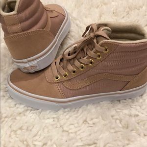 Women’s Vans hightop dusty rose/gold size 6.5